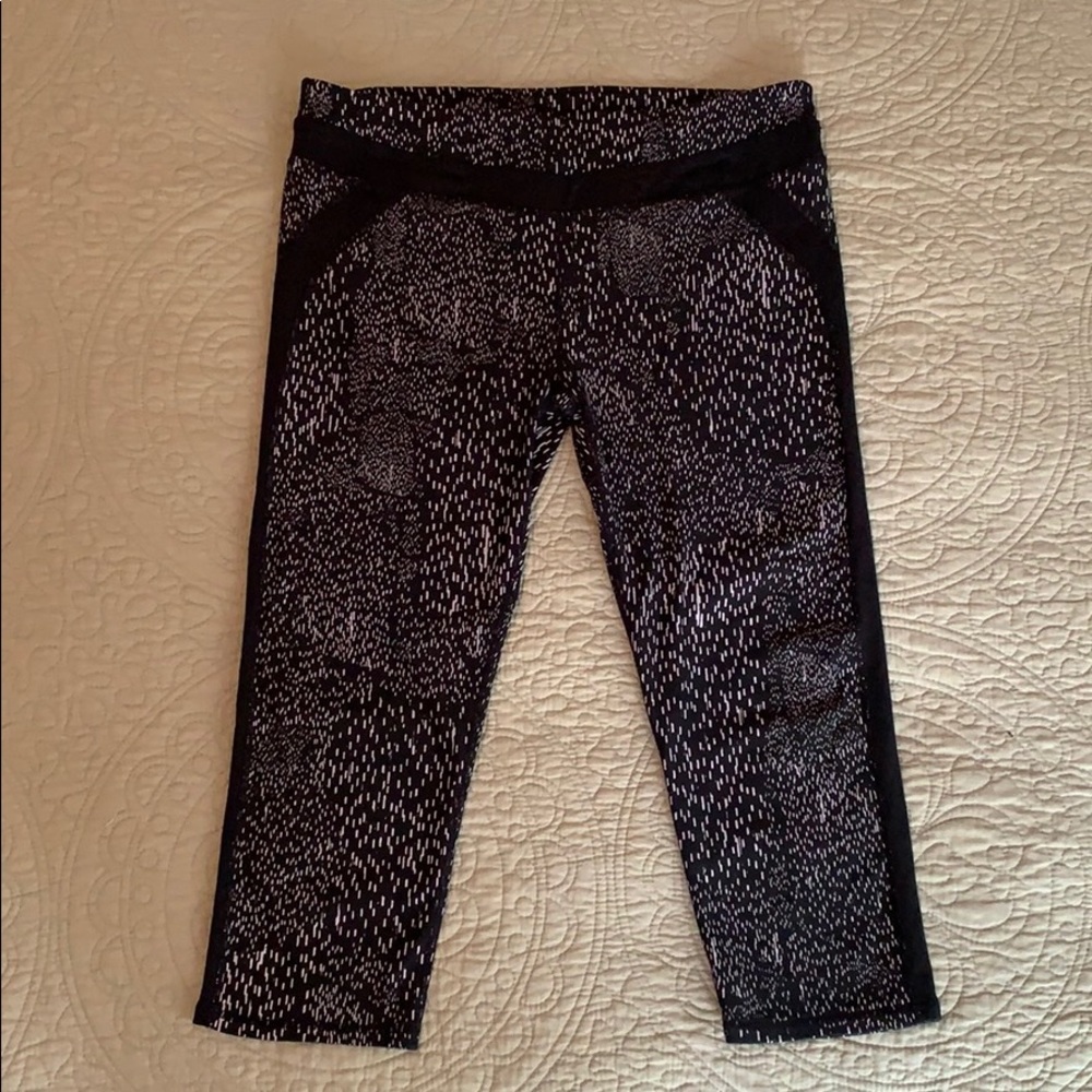 Fabletics Athletic Capris